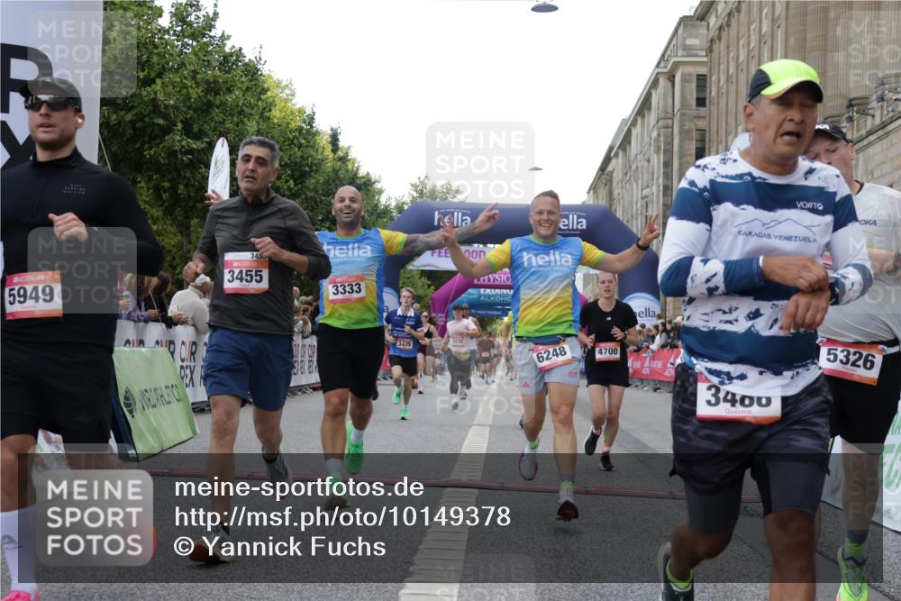 06.09.2026 - CURREX Alsterlauf Yannick Fuchs http://msf.ph/oto/10149378 06.09.2026 09:50:20 Ziel 2256, 2453, 2720, 2878, 3333, 3455, 3475, 3488, 4101, 4435, 4541, 4700, 4840, 5006, 5191, 5264, 5326, 5949, 5981, 6077, 6248, 6274, 8156, 8256, 8278 meine-sportfotos.de