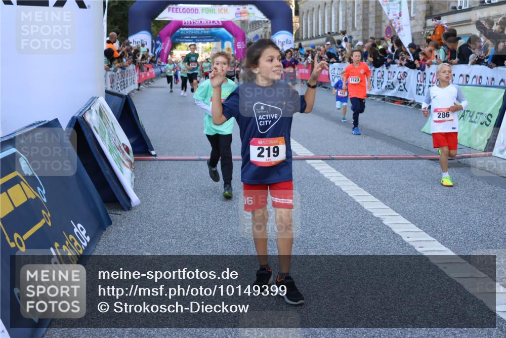 06.09.2026 - CURREX Alsterlauf Strokosch-Dieckow http://msf.ph/oto/10149399 06.09.2026 10:53:45 Ziel 154, 159, 164, 169, 214, 219, 257, 259, 265, 286, 330, 354, 389, 401, 422, 442, 445, 8094, 8112, 8123 meine-sportfotos.de