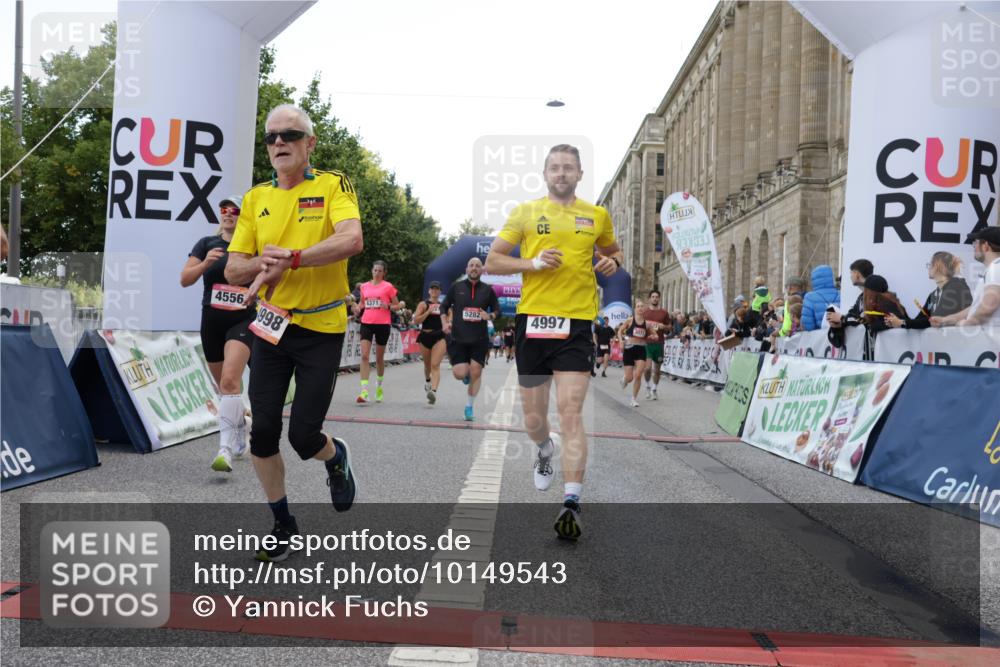 06.09.2026 - CURREX Alsterlauf Yannick Fuchs http://msf.ph/oto/10149543 06.09.2026 09:50:49 Ziel 3073, 3292, 3423, 3468, 4022, 4317, 4371, 4548, 4556, 4834, 4997, 4998, 5102, 5178, 5282, 5714, 6182, 8277 meine-sportfotos.de