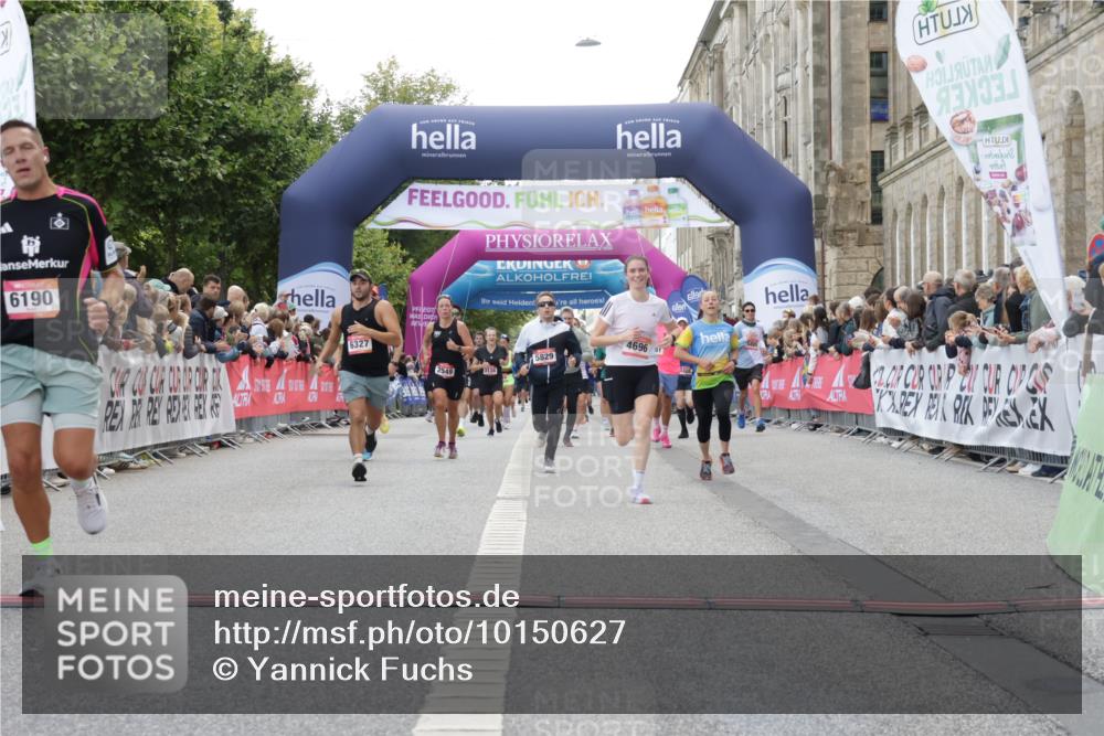 06.09.2026 - CURREX Alsterlauf Yannick Fuchs http://msf.ph/oto/10150627 06.09.2026 09:51:14 Ziel 2358, 2434, 2549, 3237, 3549, 4681, 4696, 5551, 5609, 5829, 6190, 6204, 6327, 6399, 8049, 8195 meine-sportfotos.de