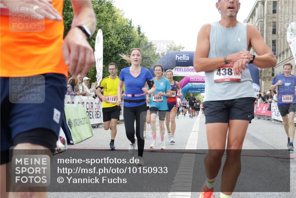 06.09.2026 - CURREX Alsterlauf Yannick Fuchs http://msf.ph/oto/10150933 06.09.2026 09:51:26 Ziel 2071, 2079, 2434, 2549, 2973, 2974, 3138, 3286, 3340, 3408, 3526, 3549, 3686, 3886, 4092, 4381, 4382, 4387, 4989, 5027, 5151, 5238, 5694, 5869, 5885, 6490, 8301 meine-sportfotos.de