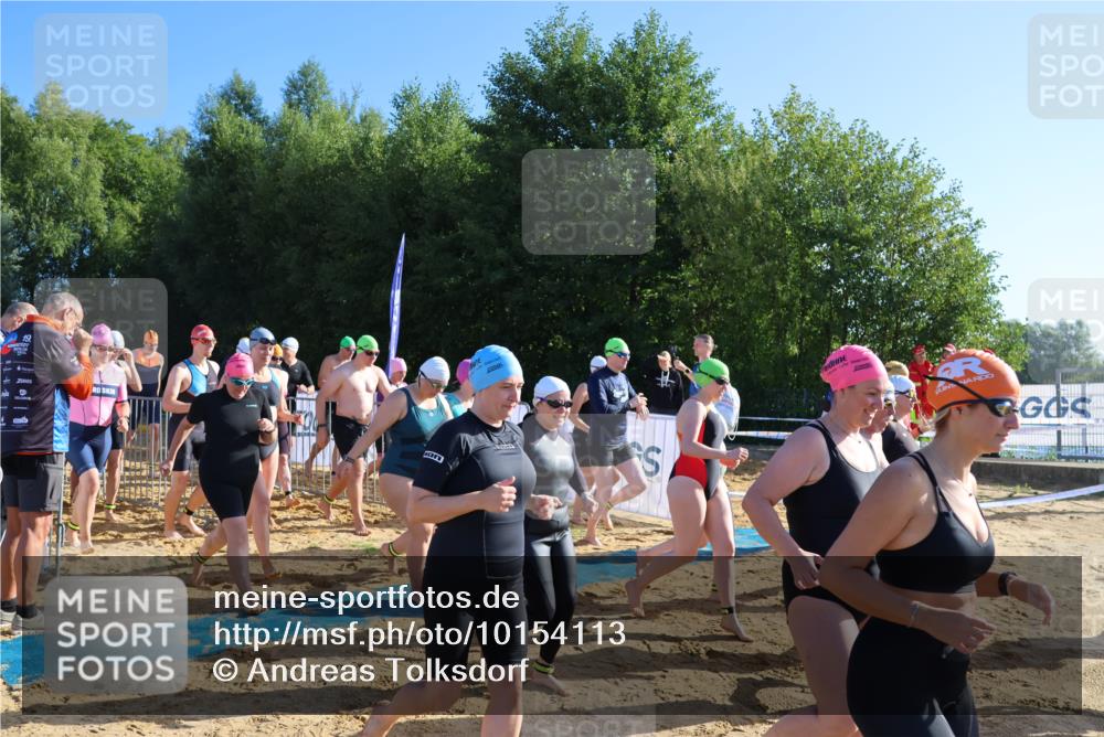 06.09.2026 - 20. Norderstedt Triathlon Andreas Tolksdorf http://msf.ph/oto/10154113 06.09.2026 10:00:02 Schwimmen 1193, 1194, 1195, 1197, 1198, 1199, 1200, 1203, 1204, 1205, 1206, 1208, 1209, 1211, 1212, 1214, 1215, 1216, 1217, 1219, 1222, 1223, 1226, 1227, 1228, 1229, 1230, 1231, 1232, 1233, 1234, 1235, 1236, 1237, 1238, 1488, 1489, 1490, 1491, 1496, 1498, 1503, 1504, 1505, 1506, 1507, 1509, 1510, 1511, 1513 meine-sportfotos.de