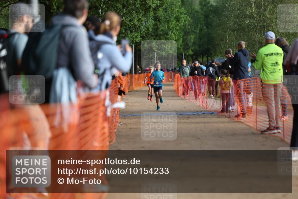 06.09.2026 - 20. Norderstedt Triathlon Mo-Foto http://msf.ph/oto/10154233 06.09.2026 09:09:04 Laufen 8, 34, 35, 43, 48 meine-sportfotos.de