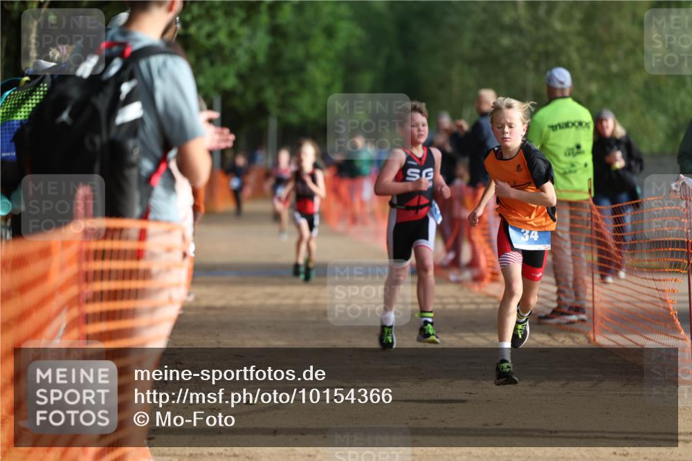 06.09.2026 - 20. Norderstedt Triathlon Mo-Foto http://msf.ph/oto/10154366 06.09.2026 09:09:38 Laufen 34, 2, 41 meine-sportfotos.de