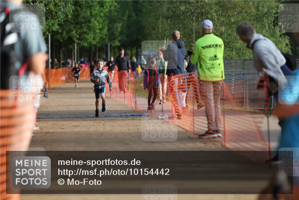 06.09.2026 - 20. Norderstedt Triathlon Mo-Foto http://msf.ph/oto/10154442 06.09.2026 09:10:02 Laufen 5, 7, 11, 19, 24, 37, 40 meine-sportfotos.de