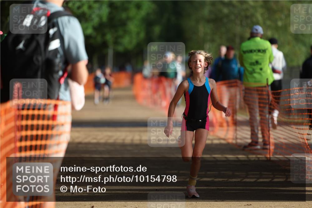 06.09.2026 - 20. Norderstedt Triathlon Mo-Foto http://msf.ph/oto/10154798 06.09.2026 09:11:32 Laufen 44, 47 meine-sportfotos.de