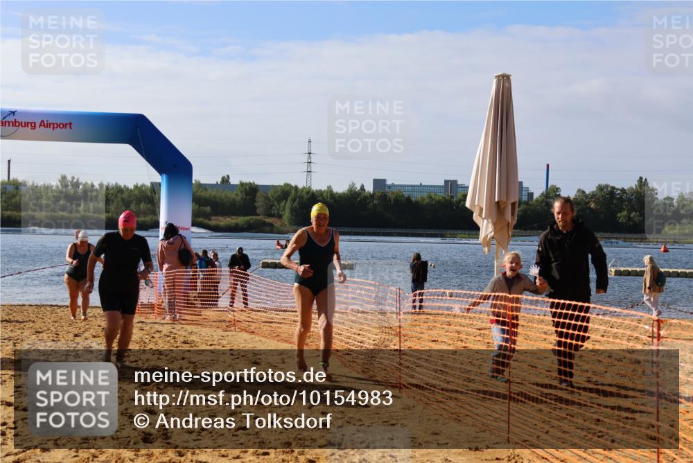 06.09.2026 - 20. Norderstedt Triathlon Andreas Tolksdorf http://msf.ph/oto/10154983 06.09.2026 10:07:00 Schwimmen 1216, 1229, 1237 meine-sportfotos.de