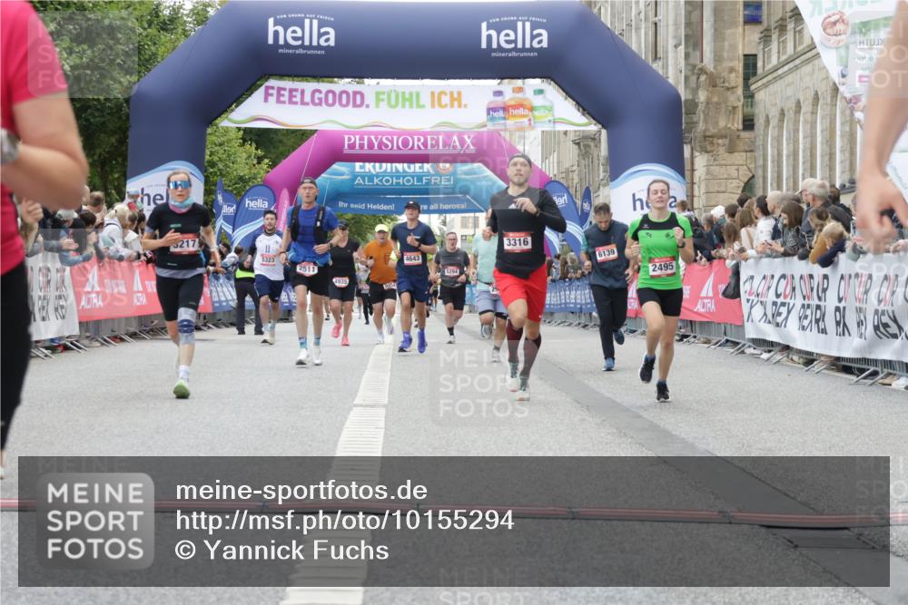06.09.2026 - CURREX Alsterlauf Yannick Fuchs http://msf.ph/oto/10155294 06.09.2026 09:52:24 Ziel 2495, 2511, 2765, 2970, 3124, 3217, 3316, 4301, 5129, 5287, 5677, 6139 meine-sportfotos.de