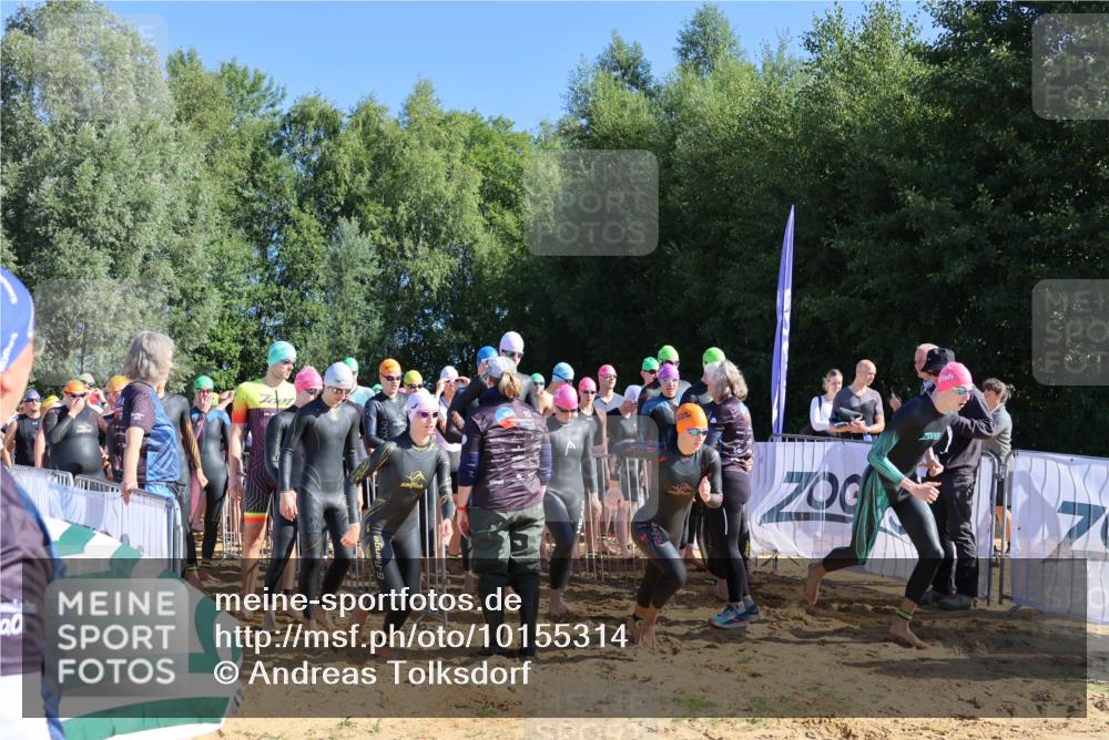 06.09.2026 - 20. Norderstedt Triathlon Andreas Tolksdorf http://msf.ph/oto/10155314 06.09.2026 10:40:13 Schwimmen 182, 1271, 1277, 1313 meine-sportfotos.de