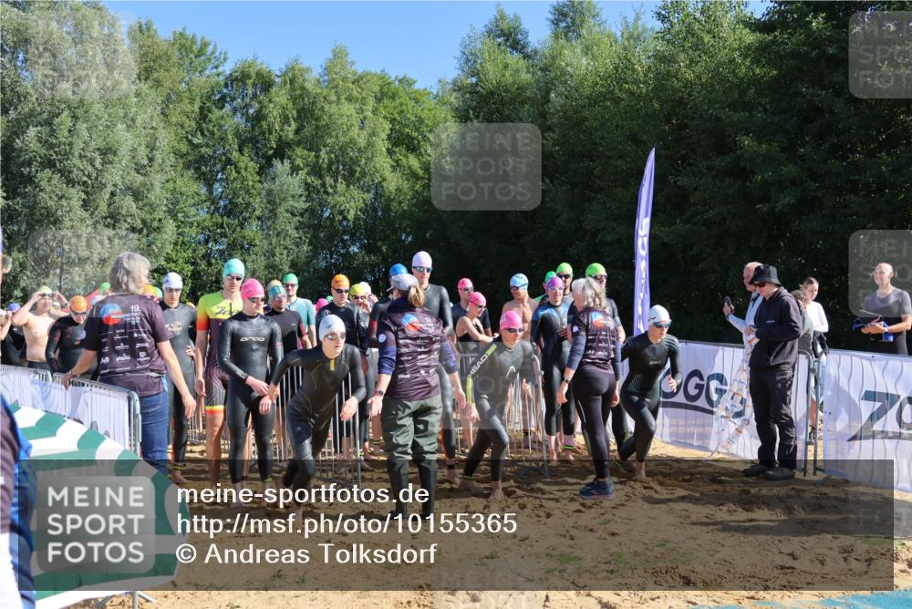 06.09.2026 - 20. Norderstedt Triathlon Andreas Tolksdorf http://msf.ph/oto/10155365 06.09.2026 10:40:18 Schwimmen 158, 1267, 1269 meine-sportfotos.de