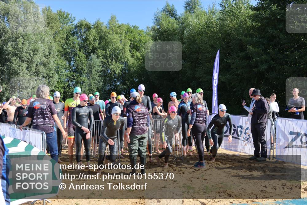 06.09.2026 - 20. Norderstedt Triathlon Andreas Tolksdorf http://msf.ph/oto/10155370 06.09.2026 10:40:18 Schwimmen 158, 1267, 1269 meine-sportfotos.de