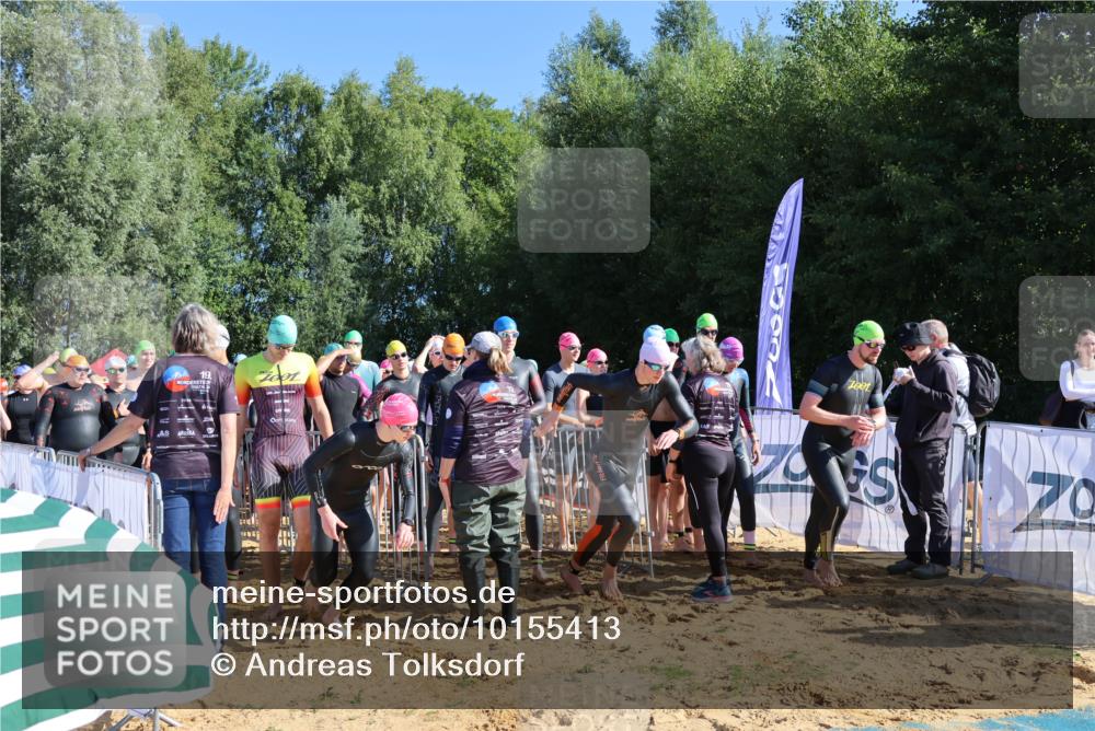06.09.2026 - 20. Norderstedt Triathlon Andreas Tolksdorf http://msf.ph/oto/10155413 06.09.2026 10:40:23 Schwimmen 1275, 1303, 1310 meine-sportfotos.de