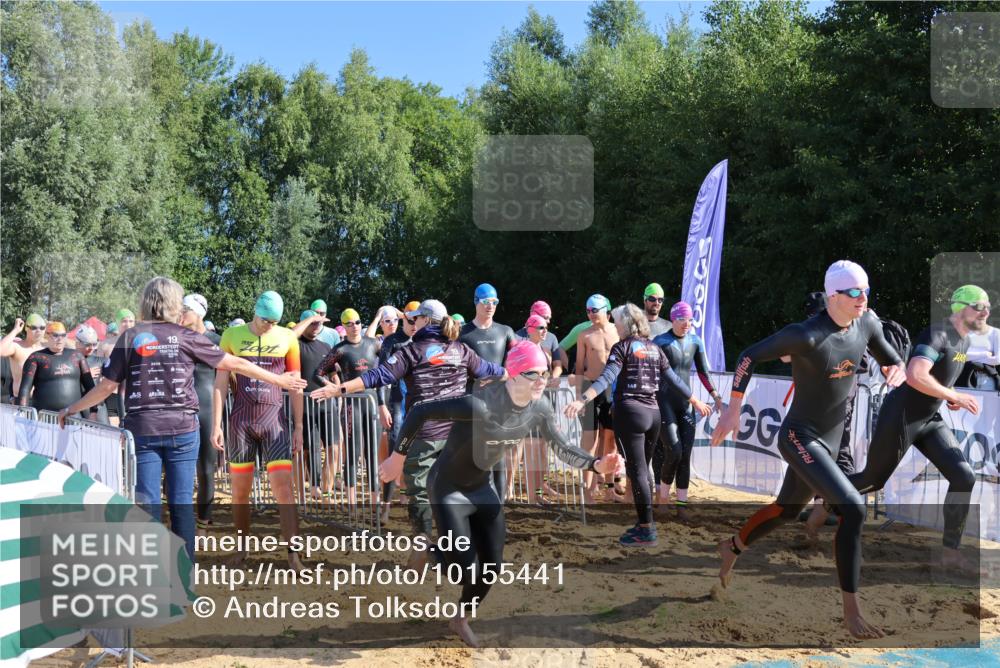 06.09.2026 - 20. Norderstedt Triathlon Andreas Tolksdorf http://msf.ph/oto/10155441 06.09.2026 10:40:24 Schwimmen 171, 1275, 1303, 1310, 1321, 1324 meine-sportfotos.de