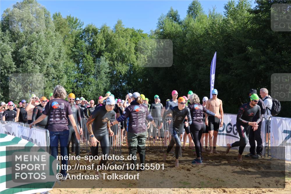 06.09.2026 - 20. Norderstedt Triathlon Andreas Tolksdorf http://msf.ph/oto/10155501 06.09.2026 10:40:33 Schwimmen 789, 1253, 1265 meine-sportfotos.de