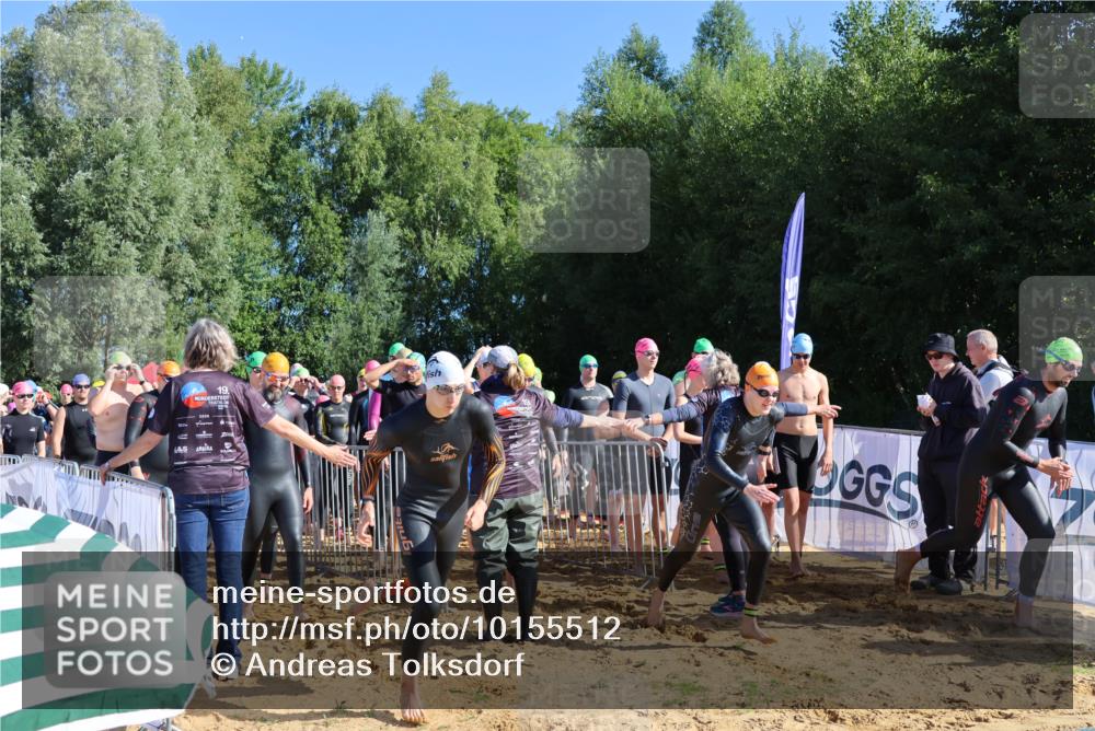 06.09.2026 - 20. Norderstedt Triathlon Andreas Tolksdorf http://msf.ph/oto/10155512 06.09.2026 10:40:33 Schwimmen 789, 1253, 1265 meine-sportfotos.de
