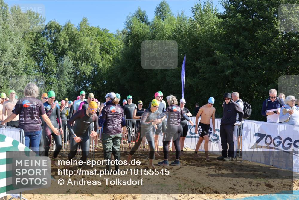 06.09.2026 - 20. Norderstedt Triathlon Andreas Tolksdorf http://msf.ph/oto/10155545 06.09.2026 10:40:38 Schwimmen 161, 1257, 1272 meine-sportfotos.de