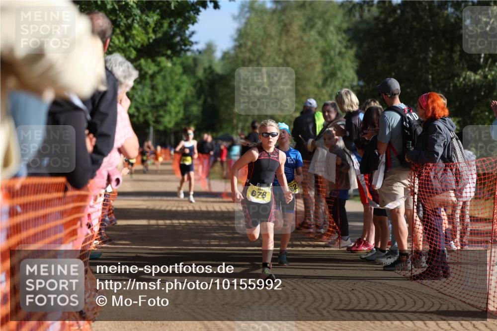 06.09.2026 - 20. Norderstedt Triathlon Mo-Foto http://msf.ph/oto/10155992 06.09.2026 09:42:49 Laufen 2350, 678, 656, 656, 697, 697 meine-sportfotos.de