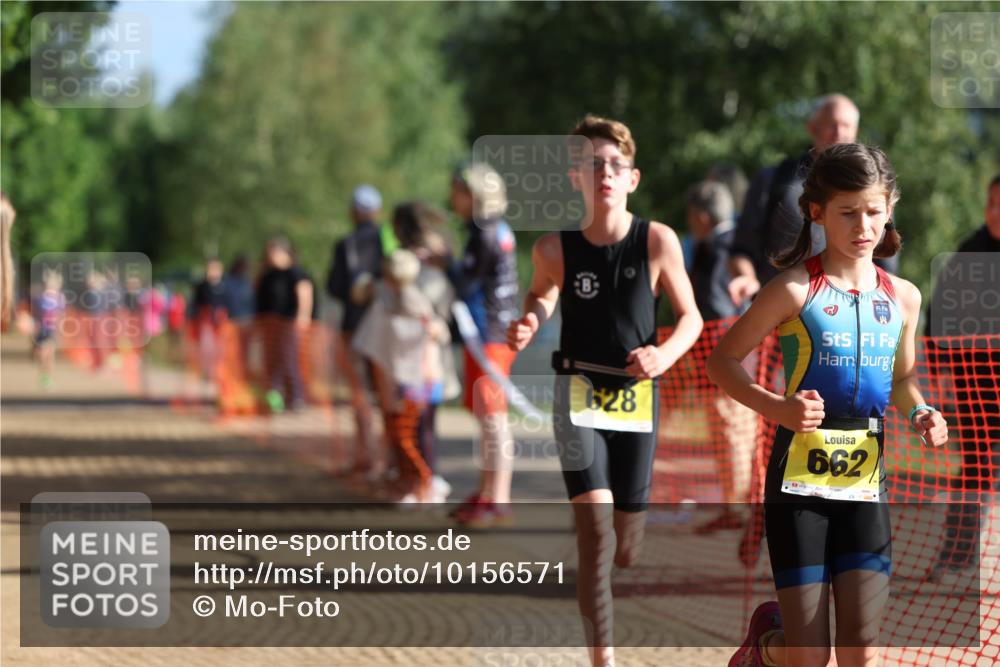06.09.2026 - 20. Norderstedt Triathlon Mo-Foto http://msf.ph/oto/10156571 06.09.2026 09:44:12 Laufen 628, 662, 663, 663, 668 meine-sportfotos.de