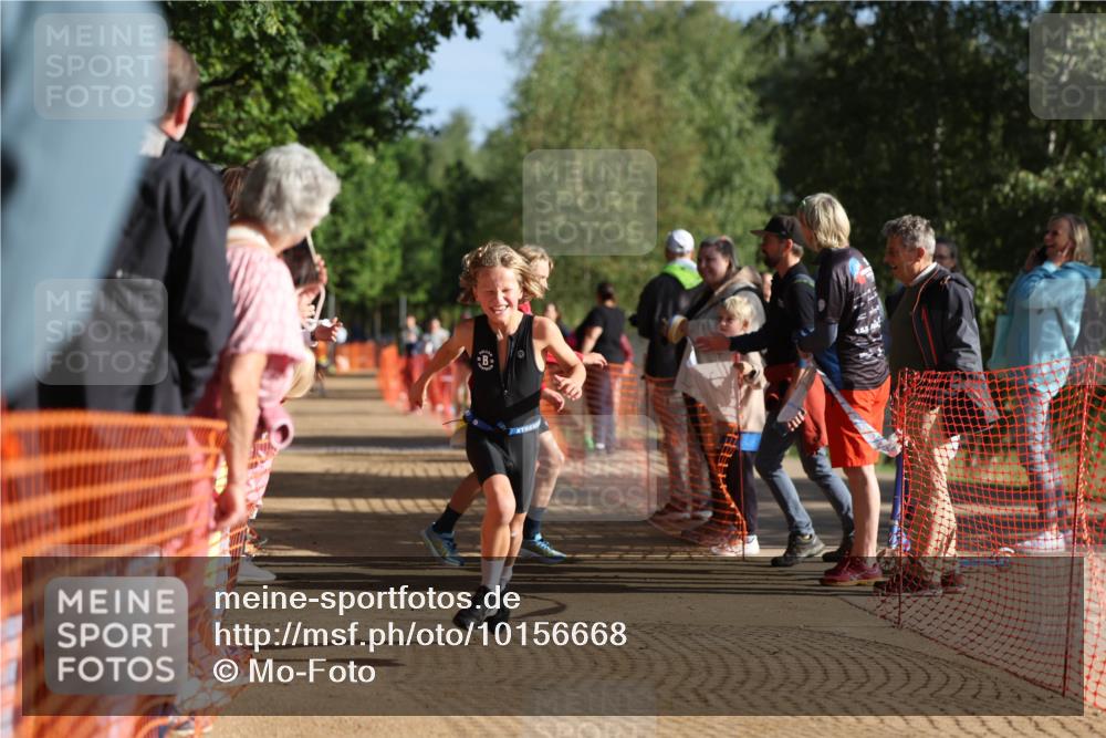 06.09.2026 - 20. Norderstedt Triathlon Mo-Foto http://msf.ph/oto/10156668 06.09.2026 09:44:29 Laufen 617, 617 meine-sportfotos.de