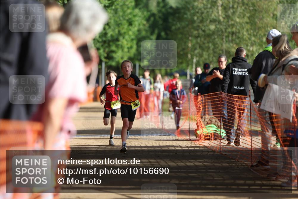 06.09.2026 - 20. Norderstedt Triathlon Mo-Foto http://msf.ph/oto/10156690 06.09.2026 09:44:40 Laufen 668, 663 meine-sportfotos.de