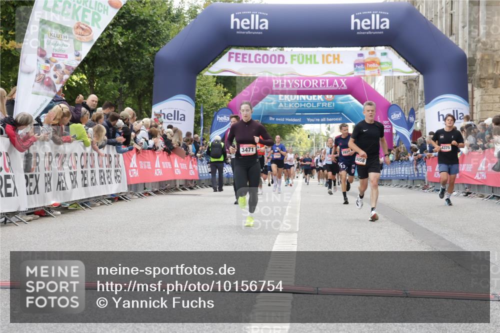 06.09.2026 - CURREX Alsterlauf Yannick Fuchs http://msf.ph/oto/10156754 06.09.2026 09:52:34 Ziel 2495, 2511, 2529, 2970, 3058, 3217, 3316, 3471, 4005, 4643, 4935, 5294, 5323, 5454, 6139 meine-sportfotos.de