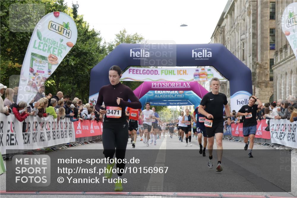 06.09.2026 - CURREX Alsterlauf Yannick Fuchs http://msf.ph/oto/10156967 06.09.2026 09:52:36 Ziel 2511, 2529, 3058, 3471, 4005, 4375, 4643, 4826, 4935, 5294, 5323, 5454, 5928, 6139, 8226 meine-sportfotos.de