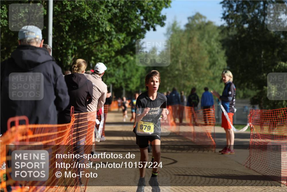 06.09.2026 - 20. Norderstedt Triathlon Mo-Foto http://msf.ph/oto/10157224 06.09.2026 09:47:26 Laufen 679 meine-sportfotos.de