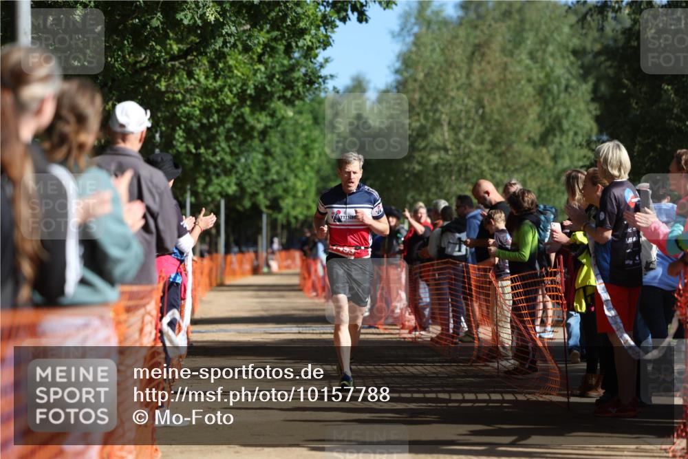 06.09.2026 - 20. Norderstedt Triathlon Mo-Foto http://msf.ph/oto/10157788 06.09.2026 10:31:45 Laufen 1238, 1238 meine-sportfotos.de