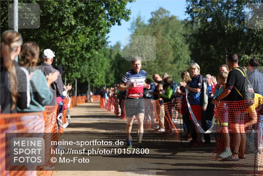 06.09.2026 - 20. Norderstedt Triathlon Mo-Foto http://msf.ph/oto/10157800 06.09.2026 10:31:46 Laufen 1238, 1238 meine-sportfotos.de
