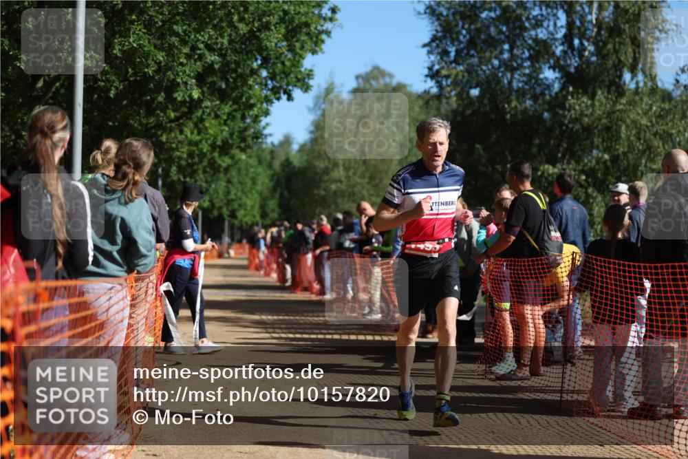 06.09.2026 - 20. Norderstedt Triathlon Mo-Foto http://msf.ph/oto/10157820 06.09.2026 10:31:47 Laufen 1238, 1238 meine-sportfotos.de