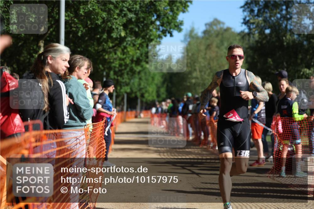 06.09.2026 - 20. Norderstedt Triathlon Mo-Foto http://msf.ph/oto/10157975 06.09.2026 10:32:30 Laufen 238, 30, 3 meine-sportfotos.de