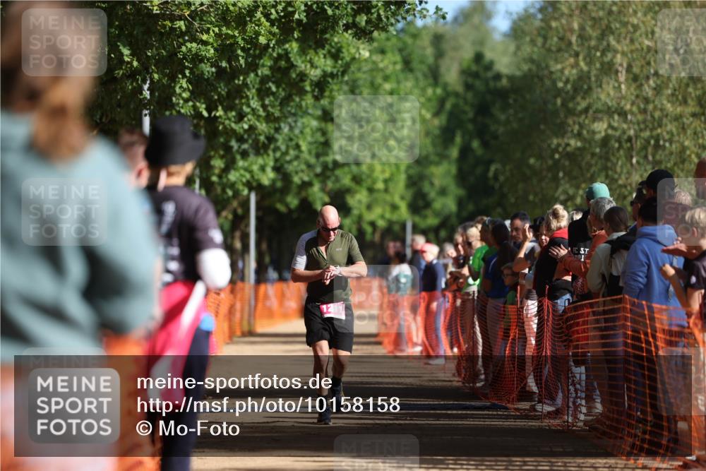 06.09.2026 - 20. Norderstedt Triathlon Mo-Foto http://msf.ph/oto/10158158 06.09.2026 10:33:47 Laufen 1211, 1211 meine-sportfotos.de