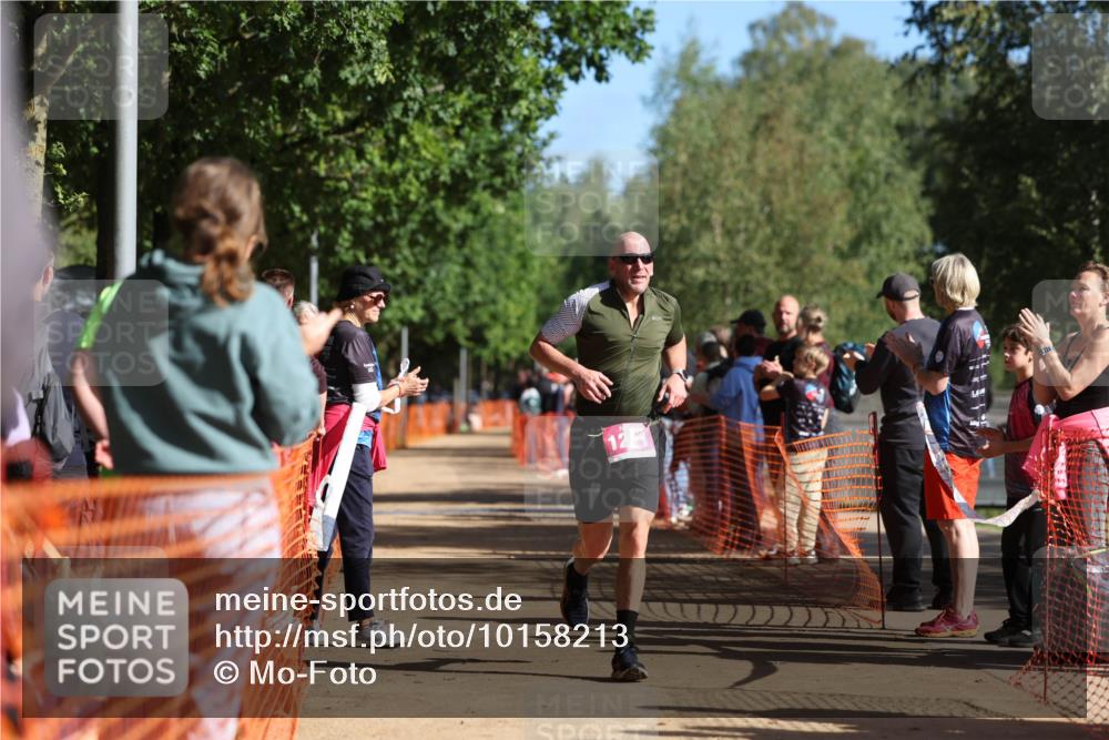 06.09.2026 - 20. Norderstedt Triathlon Mo-Foto http://msf.ph/oto/10158213 06.09.2026 10:33:52 Laufen 121, 1211, 1211 meine-sportfotos.de