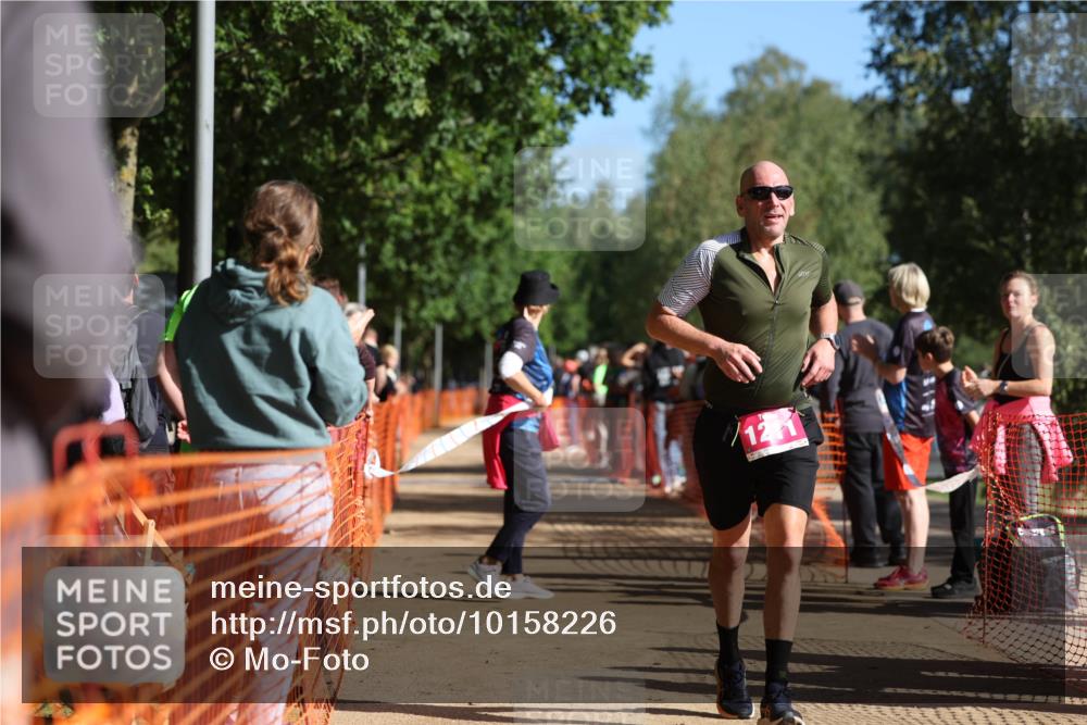 06.09.2026 - 20. Norderstedt Triathlon Mo-Foto http://msf.ph/oto/10158226 06.09.2026 10:33:54 Laufen 121, 1211, 1211 meine-sportfotos.de