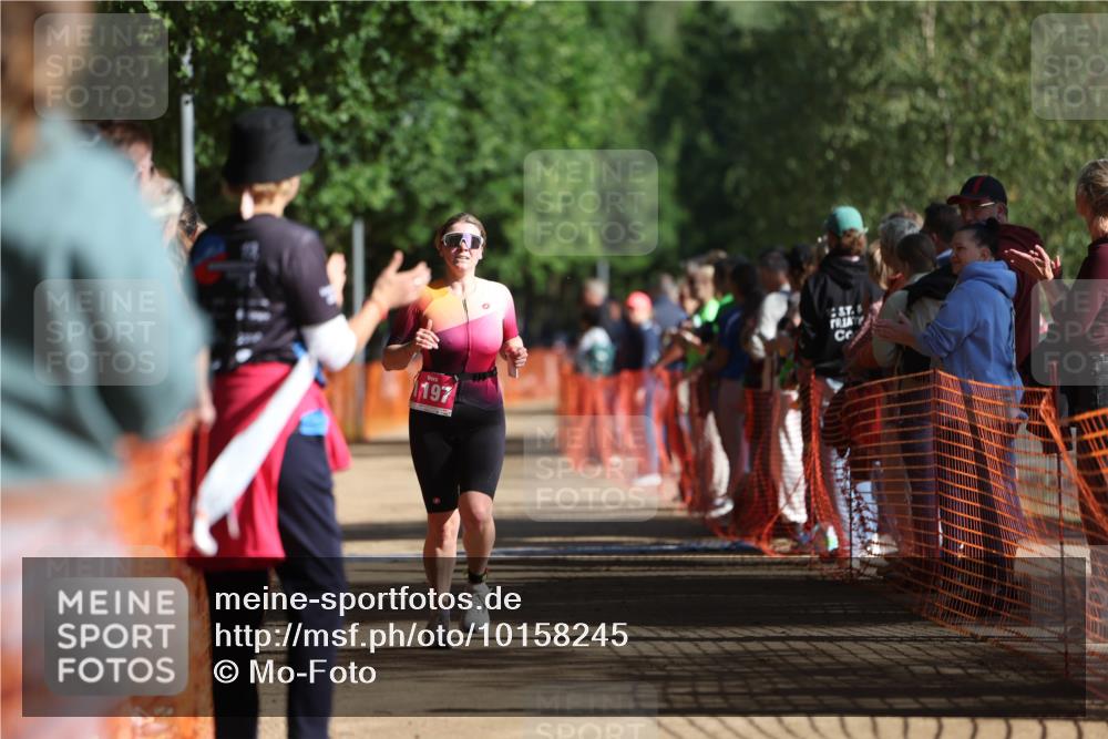 06.09.2026 - 20. Norderstedt Triathlon Mo-Foto http://msf.ph/oto/10158245 06.09.2026 10:34:08 Laufen 197, 1197, 1197 meine-sportfotos.de