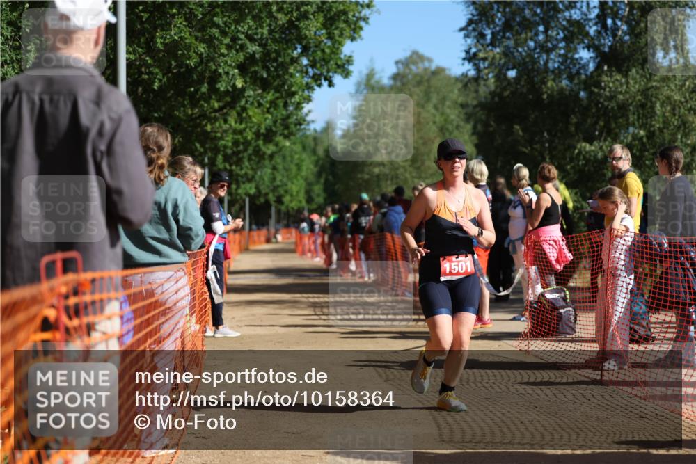 06.09.2026 - 20. Norderstedt Triathlon Mo-Foto http://msf.ph/oto/10158364 06.09.2026 10:34:27 Laufen 1501, 1501, 1501 meine-sportfotos.de