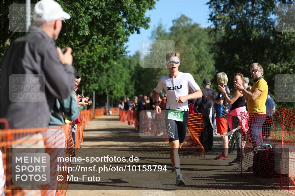 06.09.2026 - 20. Norderstedt Triathlon Mo-Foto http://msf.ph/oto/10158794 06.09.2026 10:36:50 Laufen 2, 735, 735 meine-sportfotos.de