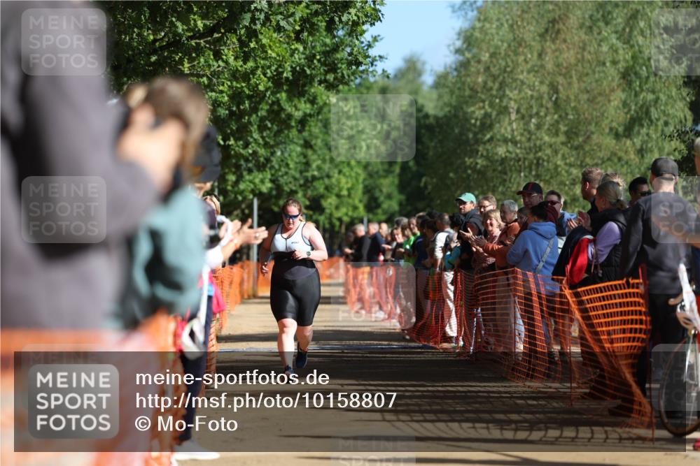 06.09.2026 - 20. Norderstedt Triathlon Mo-Foto http://msf.ph/oto/10158807 06.09.2026 10:36:55 Laufen 735, 1215, 1215 meine-sportfotos.de