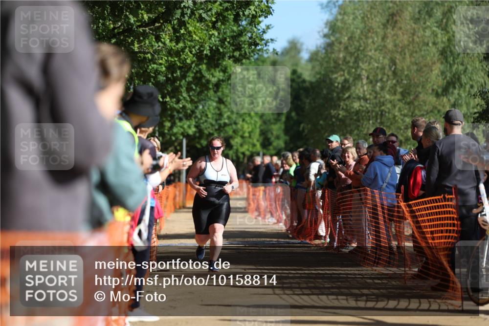 06.09.2026 - 20. Norderstedt Triathlon Mo-Foto http://msf.ph/oto/10158814 06.09.2026 10:36:55 Laufen 735, 1215, 1215 meine-sportfotos.de