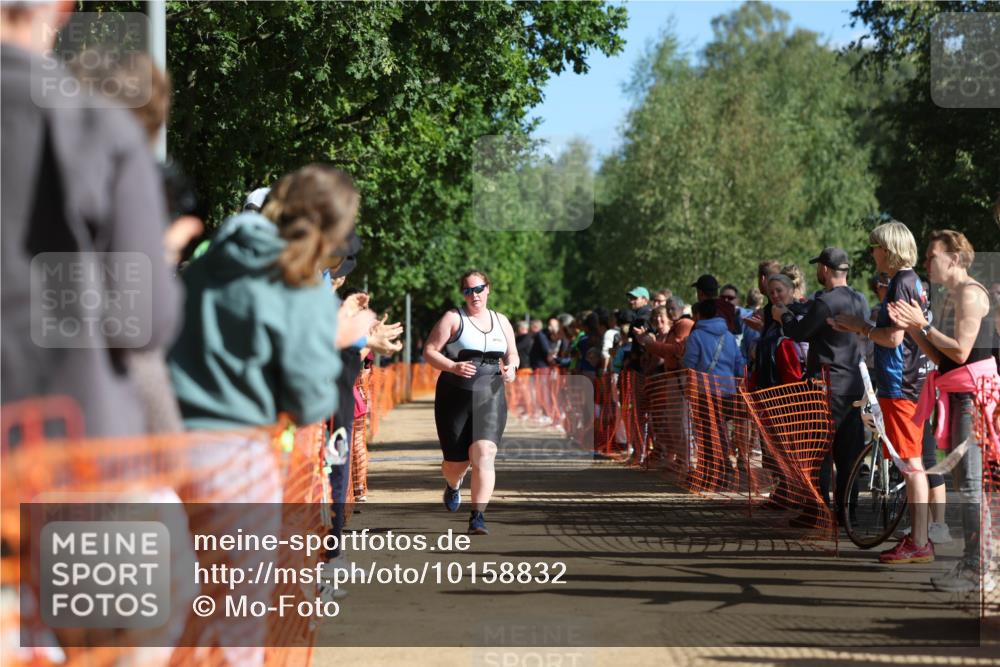 06.09.2026 - 20. Norderstedt Triathlon Mo-Foto http://msf.ph/oto/10158832 06.09.2026 10:36:57 Laufen 735, 1215, 1215 meine-sportfotos.de