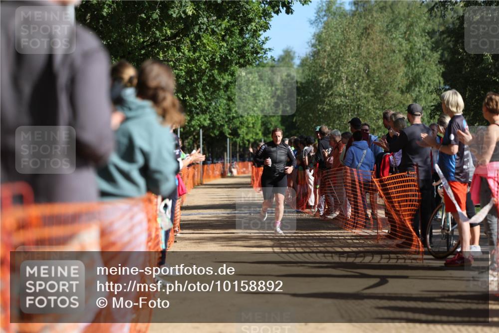 06.09.2026 - 20. Norderstedt Triathlon Mo-Foto http://msf.ph/oto/10158892 06.09.2026 10:37:04 Laufen 1201, 1201, 1215, 1215 meine-sportfotos.de