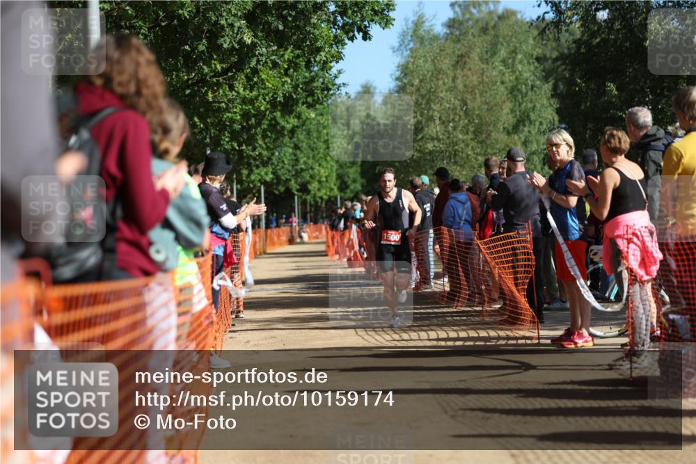 06.09.2026 - 20. Norderstedt Triathlon Mo-Foto http://msf.ph/oto/10159174 06.09.2026 10:37:46 Laufen 1500, 1217, 1217 meine-sportfotos.de
