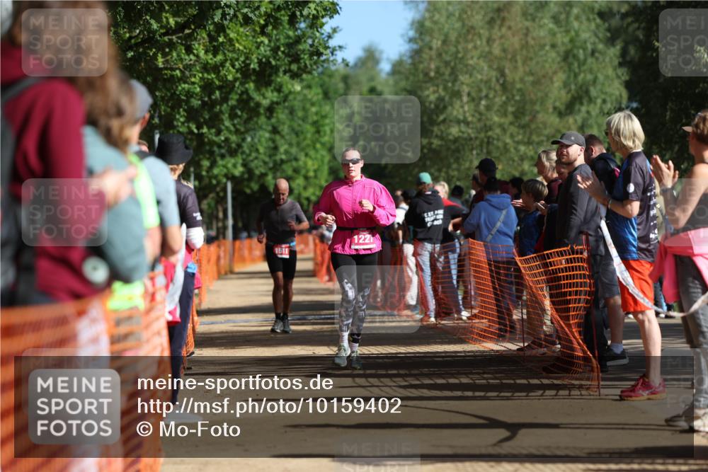 06.09.2026 - 20. Norderstedt Triathlon Mo-Foto http://msf.ph/oto/10159402 06.09.2026 10:38:28 Laufen 1511, 122, 1203, 1203, 1227, 1227, 1511, 1511 meine-sportfotos.de