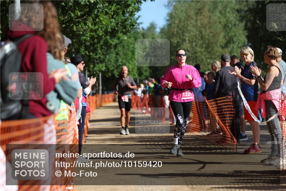 06.09.2026 - 20. Norderstedt Triathlon Mo-Foto http://msf.ph/oto/10159420 06.09.2026 10:38:30 Laufen 122, 1203, 1203, 1227, 1227, 1511, 1511 meine-sportfotos.de