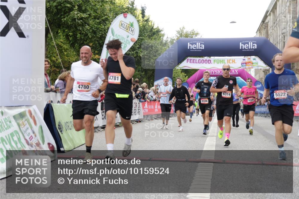 06.09.2026 - CURREX Alsterlauf Yannick Fuchs http://msf.ph/oto/10159524 06.09.2026 09:52:59 Ziel 2336, 2438, 2464, 2465, 2510, 2930, 3135, 3594, 3954, 3971, 4329, 4570, 4780, 4781, 5048, 5522, 6062, 6141, 6314, 8025, 8190, 8324 meine-sportfotos.de