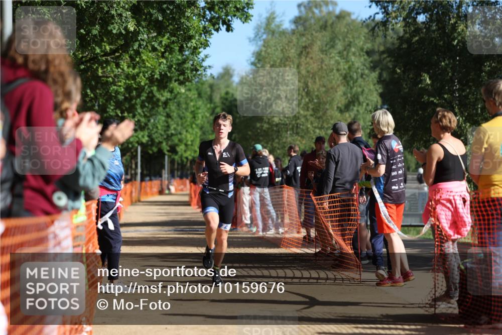 06.09.2026 - 20. Norderstedt Triathlon Mo-Foto http://msf.ph/oto/10159676 06.09.2026 10:39:05 Laufen 736, 1510, 1510 meine-sportfotos.de
