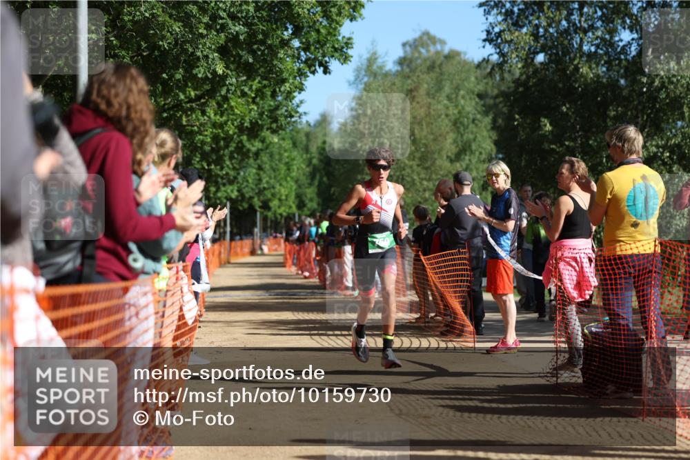 06.09.2026 - 20. Norderstedt Triathlon Mo-Foto http://msf.ph/oto/10159730 06.09.2026 10:39:19 Laufen 750 meine-sportfotos.de