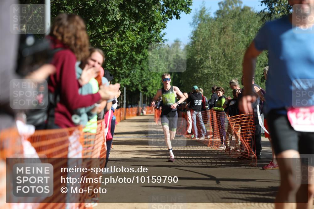 06.09.2026 - 20. Norderstedt Triathlon Mo-Foto http://msf.ph/oto/10159790 06.09.2026 10:39:30 Laufen 750, 766, 1220, 1220 meine-sportfotos.de