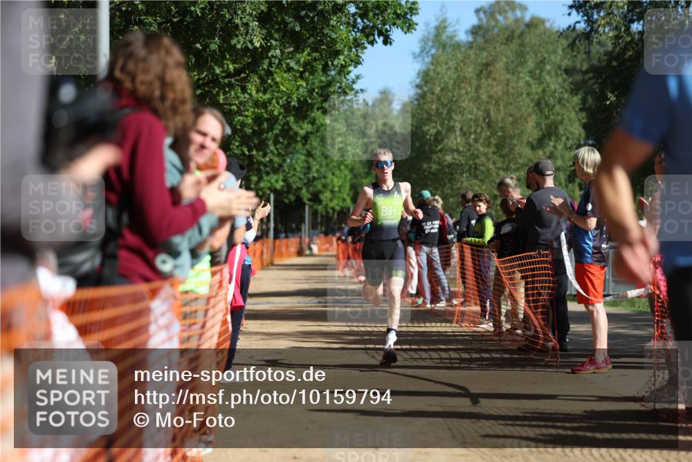 06.09.2026 - 20. Norderstedt Triathlon Mo-Foto http://msf.ph/oto/10159794 06.09.2026 10:39:31 Laufen 750, 766, 1220, 1220 meine-sportfotos.de