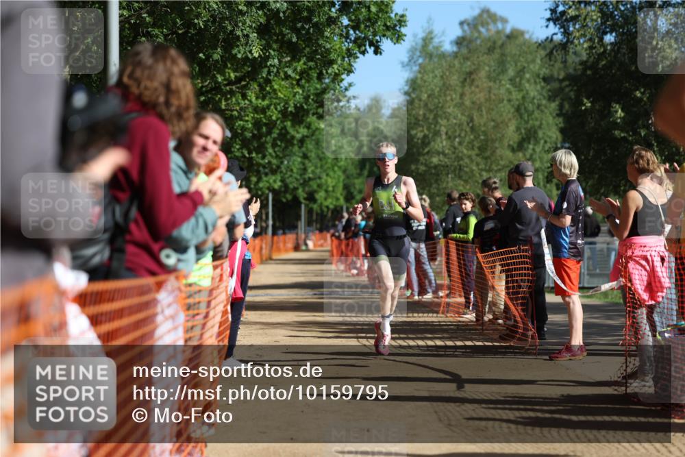 06.09.2026 - 20. Norderstedt Triathlon Mo-Foto http://msf.ph/oto/10159795 06.09.2026 10:39:31 Laufen 750, 766, 1220, 1220 meine-sportfotos.de